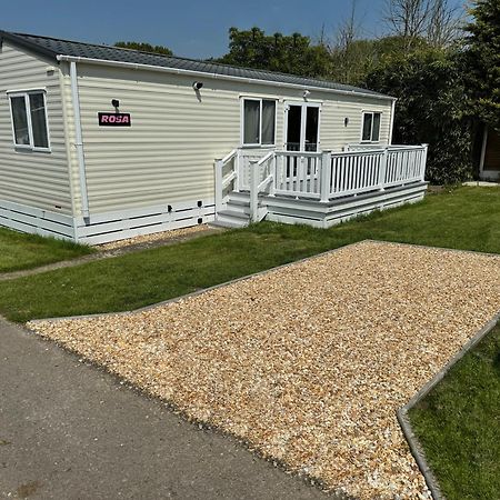 Rosa - Bournemouth Holiday Home Wimborne Minster Esterno foto