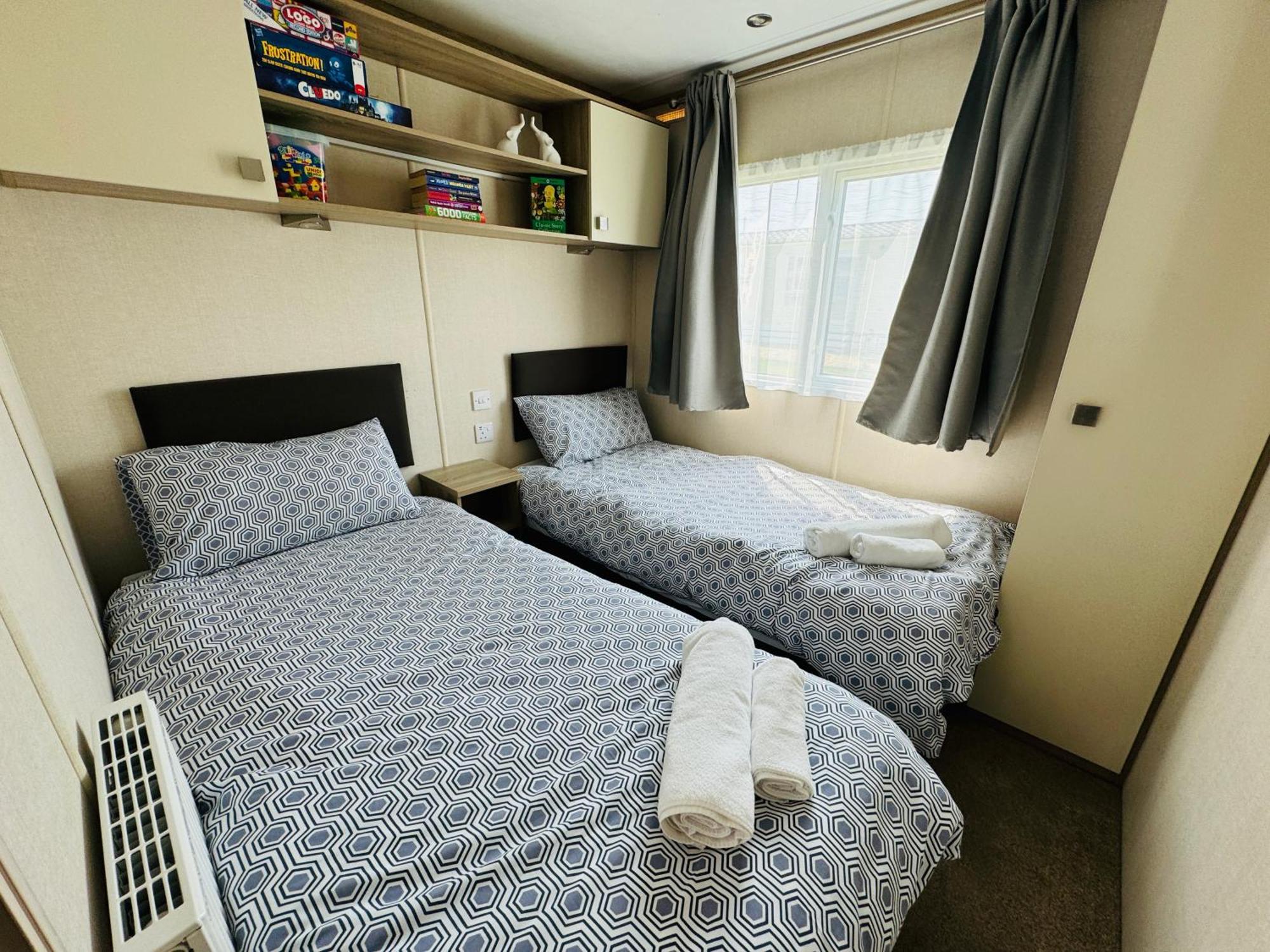 Rosa - Bournemouth Holiday Home Wimborne Minster Esterno foto